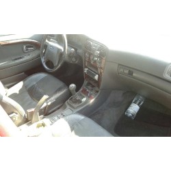 volvo s40 berlina del año 1998