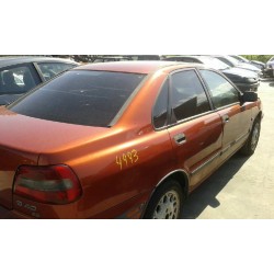 volvo s40 berlina del año 1998