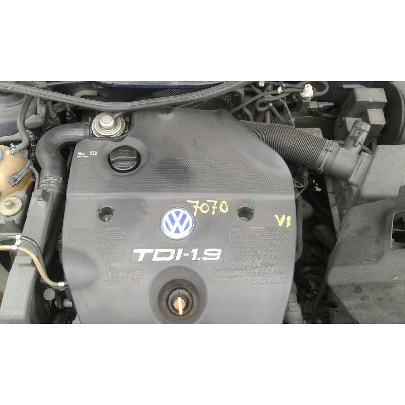 volkswagen golf iv berlina (1j1) del año 2003