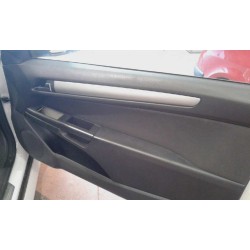 opel astra gtc del año 2007