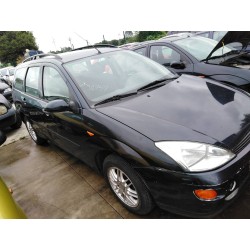 ford focus turnier (cak) del año 2001