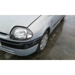 renault clio ii fase i (b/cbo) del año 2000