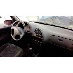 citroen saxo del año 2001