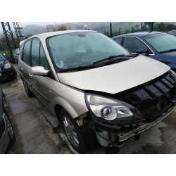 renault scenic ii del año 2008