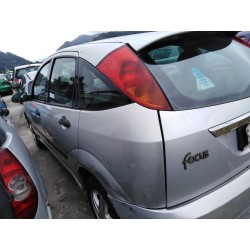 ford focus berlina (cak) del año 1999