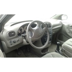 chrysler voyager (rg) del año 2002