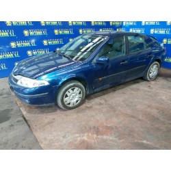renault laguna ii (bg0) del año 2003