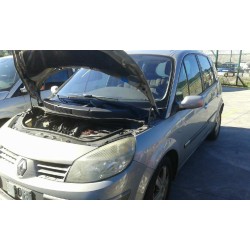 renault scenic ii del año 2004