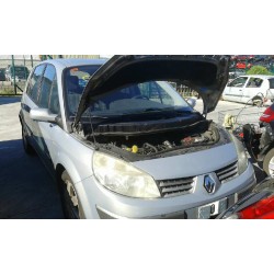 renault scenic ii del año 2004