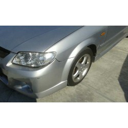 mazda 323 berl. f/s (bj) del año 2002