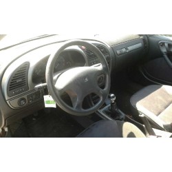 citroen xsara berlina del año 1999