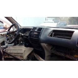 nissan terrano/terrano.ii (r20) del año 2001