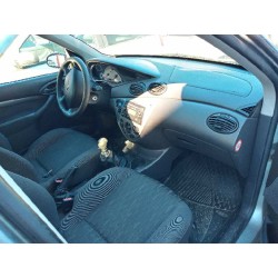 ford focus berlina (cak) del año 2002