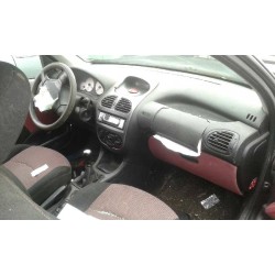 peugeot 206 berlina del año 2005