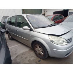 renault scenic ii del año 2005