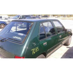 peugeot 205 berlina del año 1998