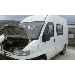 peugeot boxer caja cerr. acristalado (rs2850)(230)(´02) del año 1997