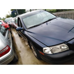 volvo s80 berlina del año 2001