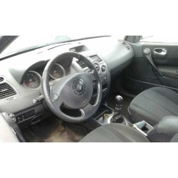 renault megane ii berlina 5p del año 2004