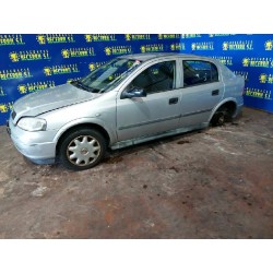 opel astra g berlina del año 1999