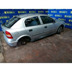opel astra g berlina del año 1999