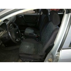 opel astra g berlina del año 1999