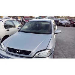 opel astra g berlina del año 2001
