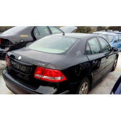 saab 9-3 berlina del año 2004
