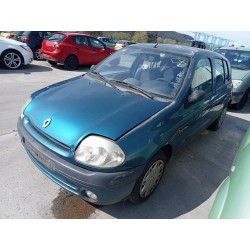 renault clio ii fase i (b/cbo) del año 2001