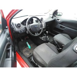 ford fiesta (cbk) del año 2004