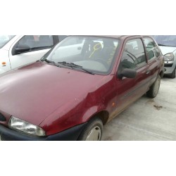 ford fiesta berlina del año 1997