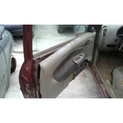 ford fiesta berlina del año 1997
