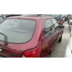 ford fiesta berlina del año 1997