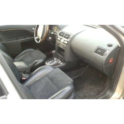 ford mondeo berlina (ge) del año 2004