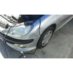 peugeot 206 berlina del año 1999