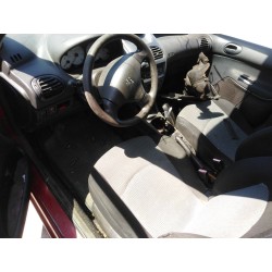 peugeot 206 berlina del año 2003