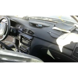 renault laguna ii (bg0) del año 2003