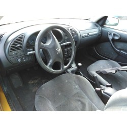 citroen xsara berlina del año 2001