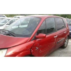 renault scenic ii del año 1950