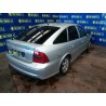 opel vectra b berlina del año 2000