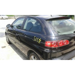 seat ibiza (6l1) del año 2002