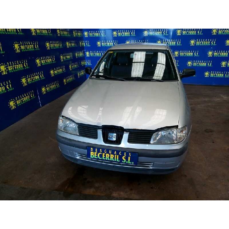 seat cordoba berlina (6k2) del año 1950