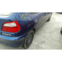 renault megane i fase 2 berlina (ba0) del año 2001