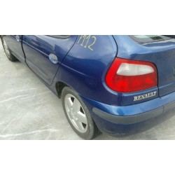 renault megane i fase 2 berlina (ba0) del año 2001