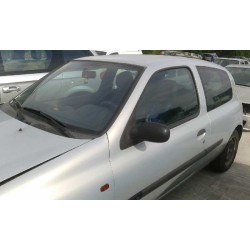 renault clio ii fase ii (b/cb0) del año 2003