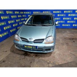 nissan almera tino (v10m) del año 2001