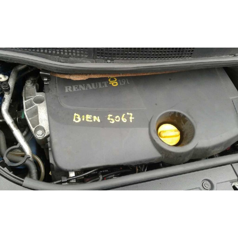 renault scenic ii del año 2004