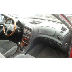 alfa romeo 156 (116) del año 2001