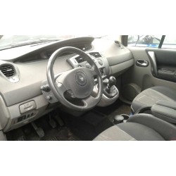 renault scenic ii del año 2004