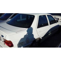 ford escort berlina/turnier del año 1993